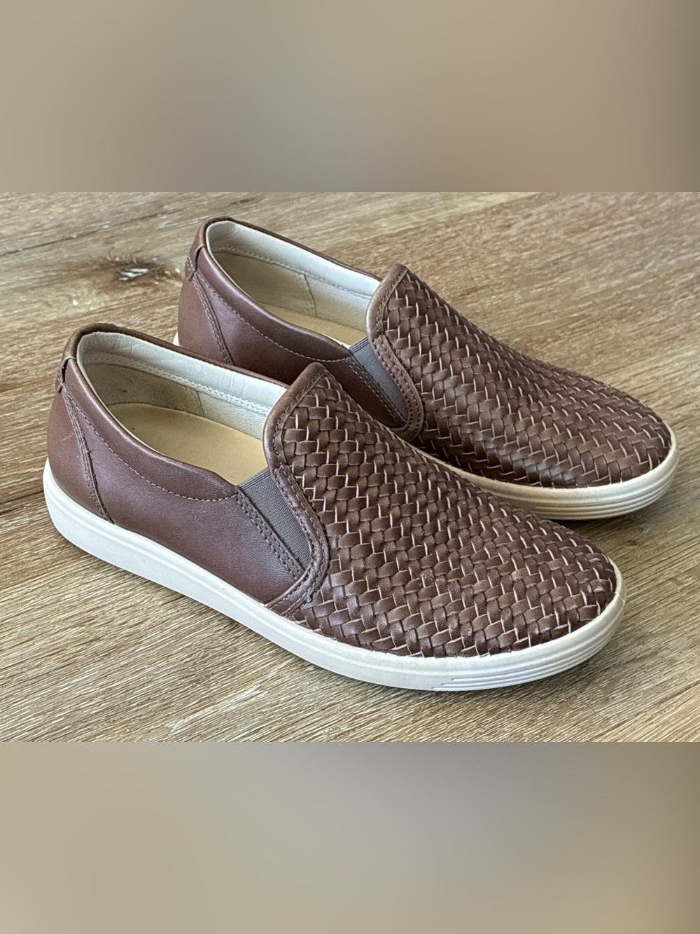 ECCO Soft 7 Woven Leather Slip-On 2.0 Sneakers Women’s Shoes Size US 5-5.5 EU 36